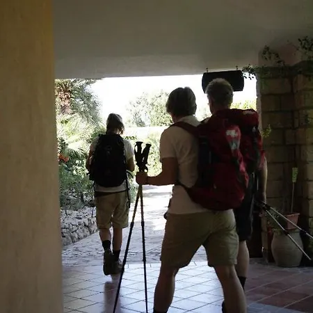 Sa Pedrera Country מלון